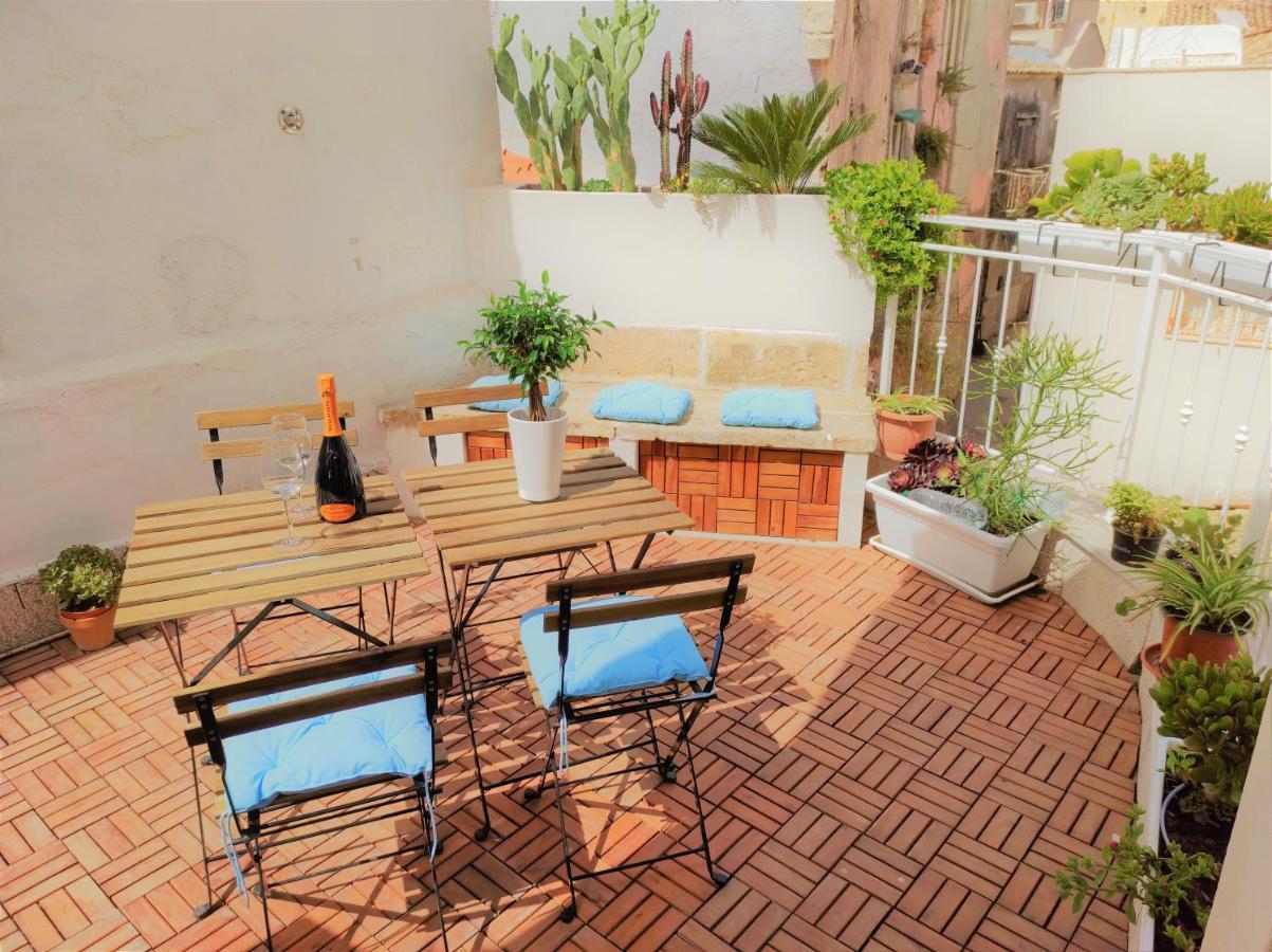 Suite Bagnara- Ortigia Holidays Syracuse Buitenkant foto